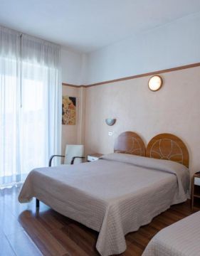 HOTEL BRITANNIA