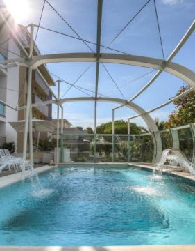 HOTEL BOEMIA