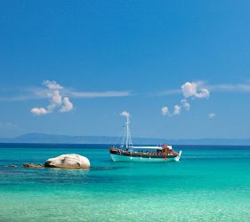 ВЕЛИКДЕН 2026 НА ХАЛКИДИКИ / ПАКЕТ 3 НОЩУВКИ В ПЕРИОД: 10.04.2026 - 13.04.2026