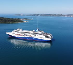 КРУИЗ „ИДИЛИЧНА ГЪРЦИЯ “ ОТ АТИНА – 8 ДНИ СЪС CELESTYAL CRUISES, АПРИЛ-НОЕМВРИ 2026 Г.