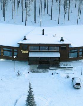Balder Luxury Lodge & Glass Igloos