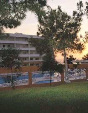 TUNTAS FAMILY SUITES KUSADASI