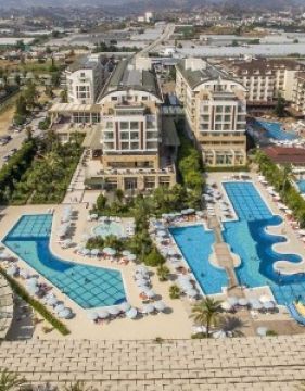 HEDEF RESORT HOTEL