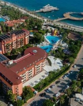 PALMERAS BEACH HOTEL