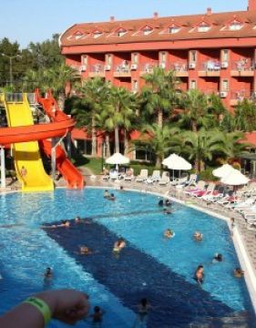 CLUB SIDE COAST HOTEL