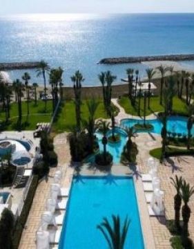 SANDY BEACH HOTEL AND SPA