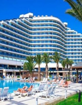 VENOSA BEACH RESORT & SPA