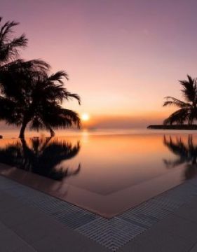 VILAMENDHOO ISLAND RESORT