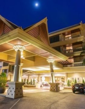 BEYOND RESORT KATA