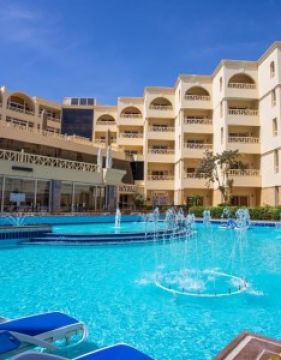 AMC ROYAL HOTEL & SPA