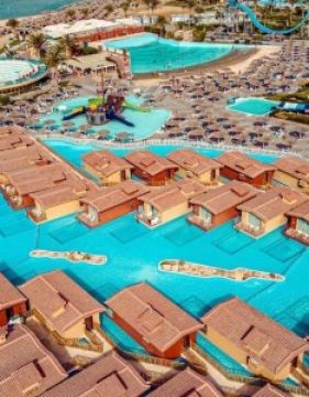 TITANIC PALACE RESORT & AQUAPARK